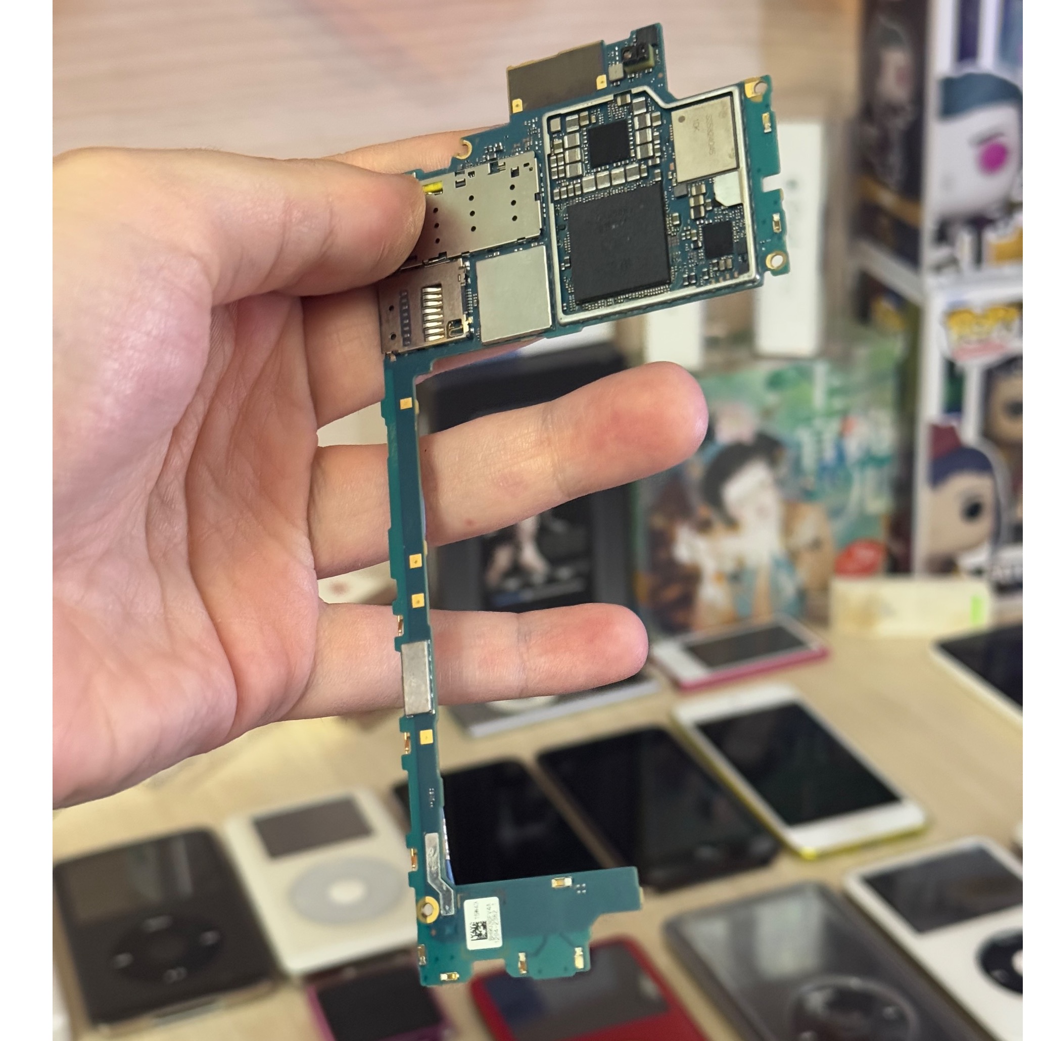 برد و قطعات سونی اکسپریا زد 5 Sony Xperia Z5