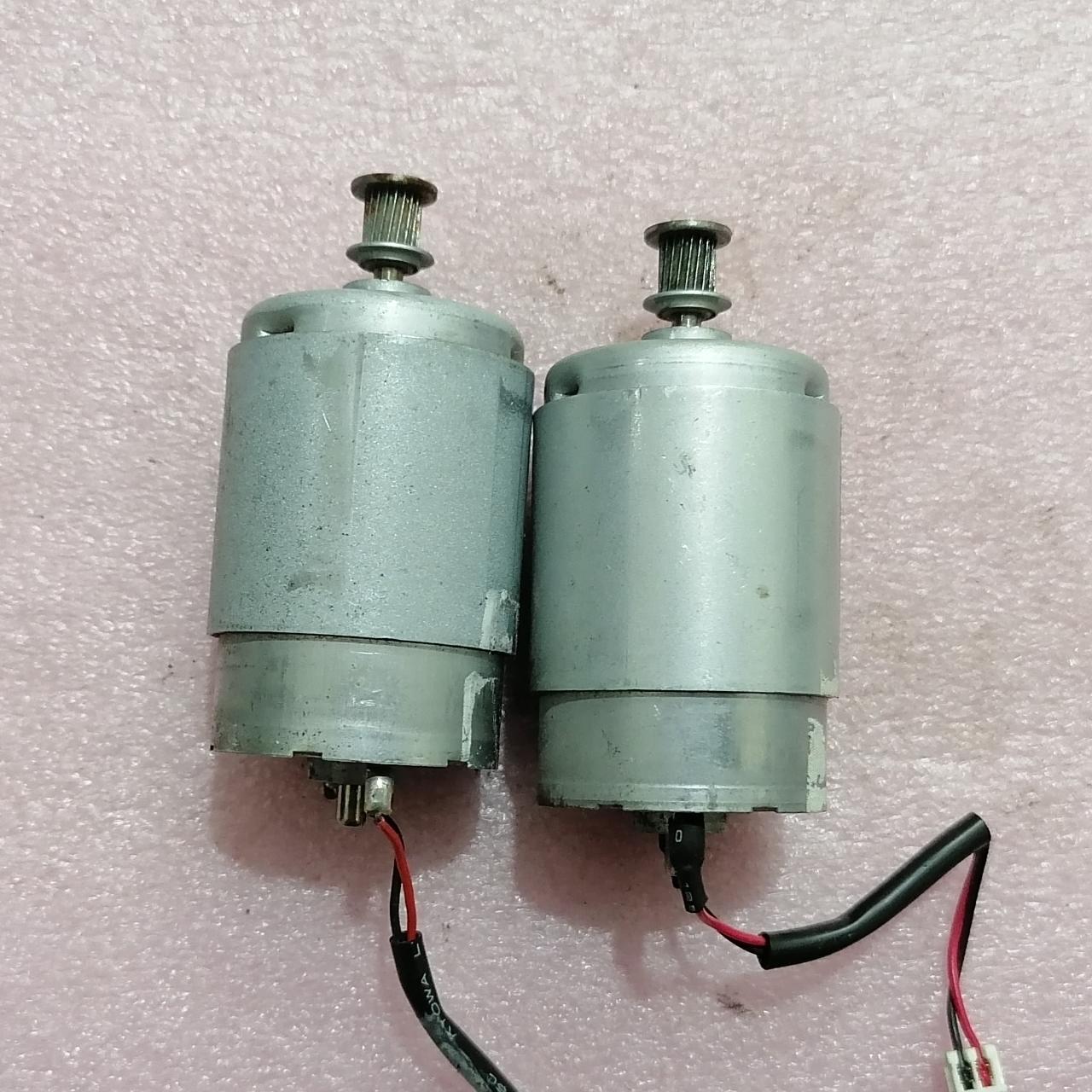 DC motor 24 V یک جفت کد 5