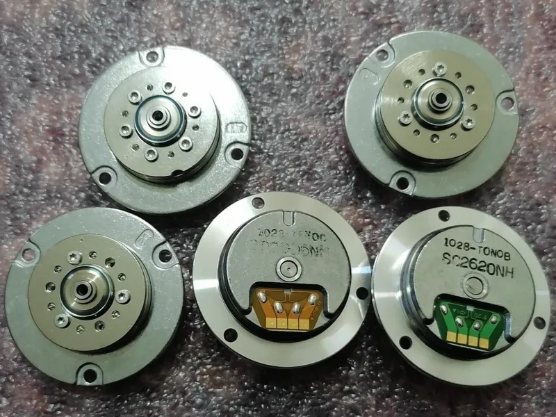 10 عدد موتور هارد کد 18