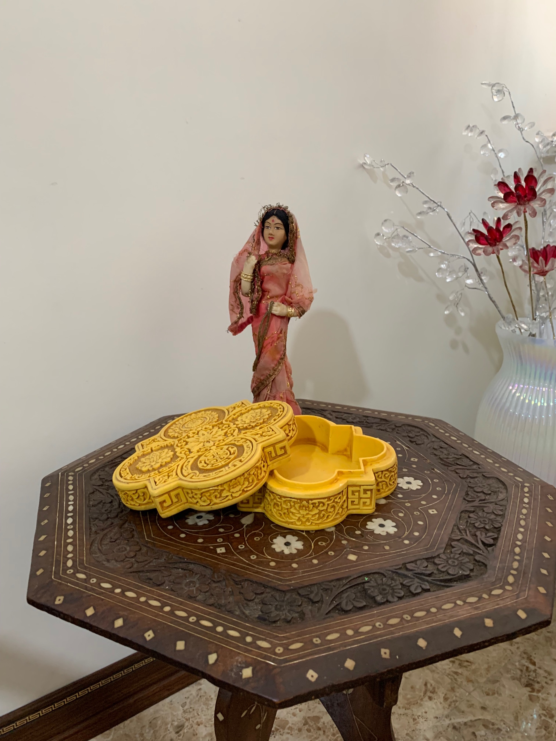 شکلات خوری هندی