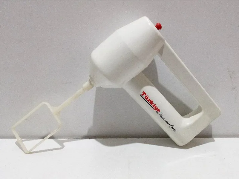 همزن باتری خور