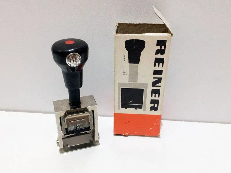 شماره زن آکبند قدیمی