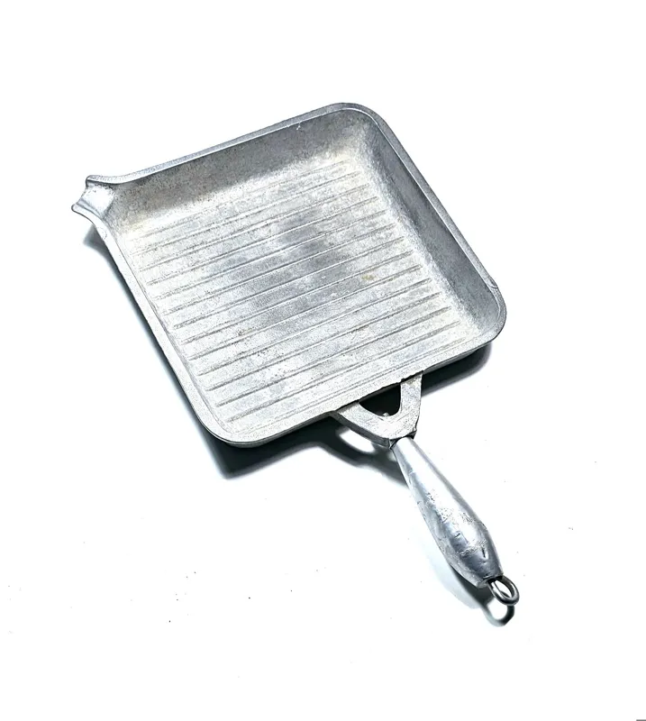 ماهیتابه شوروی مهردار / قدیمی / کمیاب