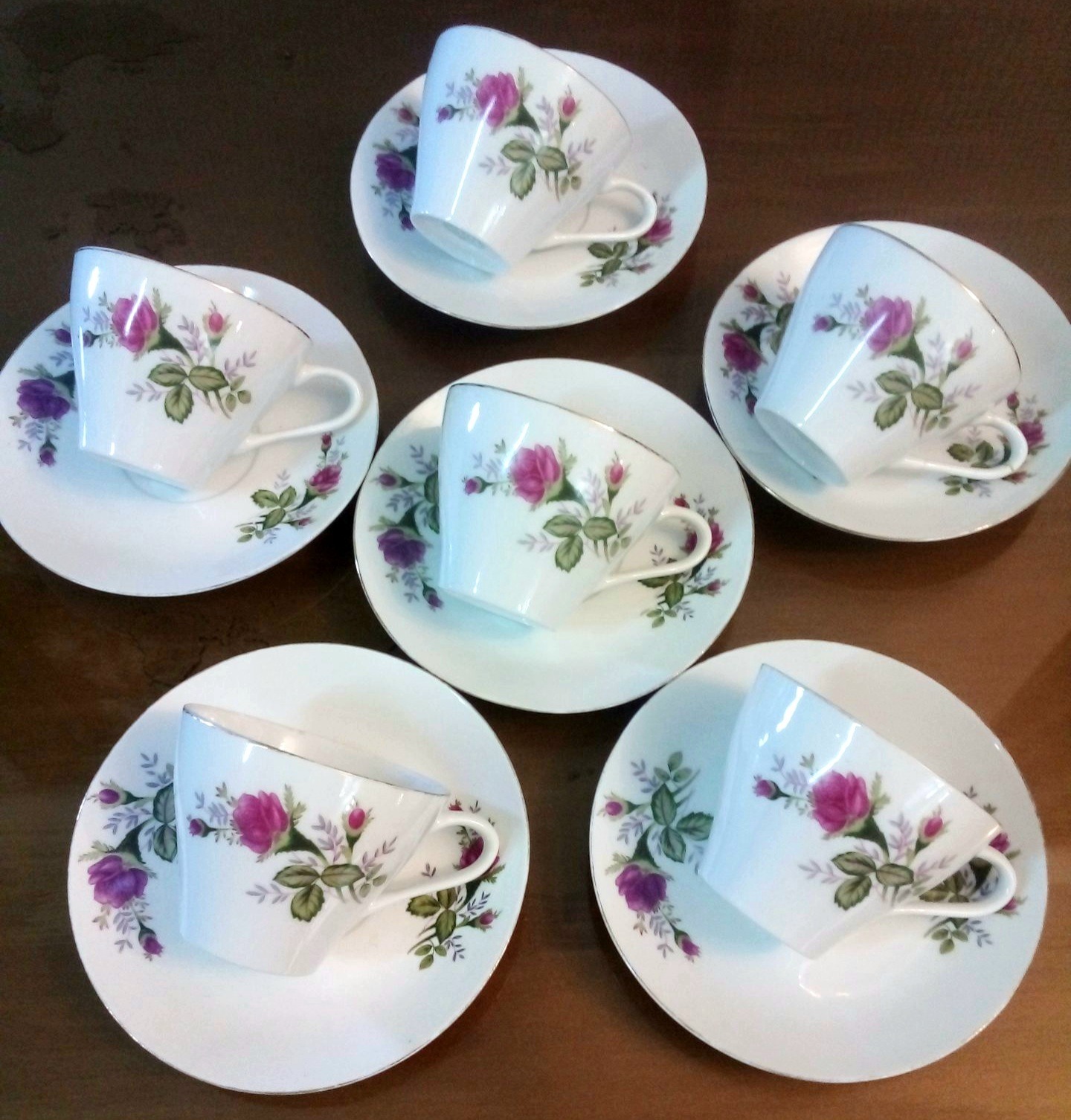 فنجان نعلبکی چایخوری گل غنچه دوره پهلوی