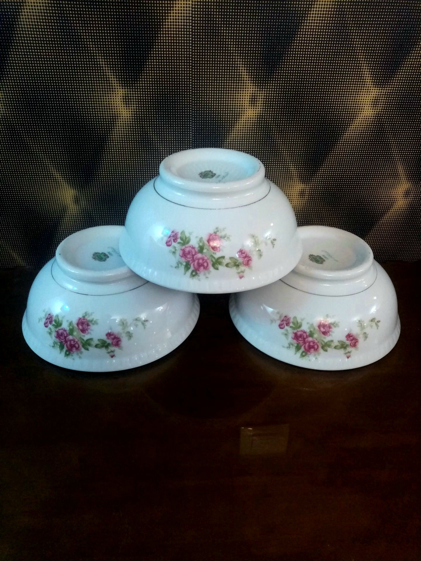 کاسه گلسرخی مسعود 18سانتی