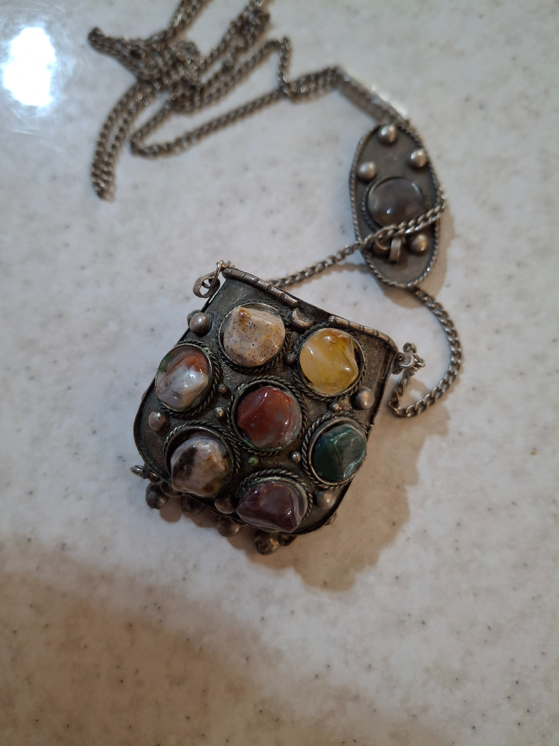 گردنی قدیمی کهنه