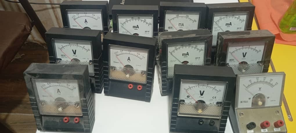 ولت متر امپرمتر