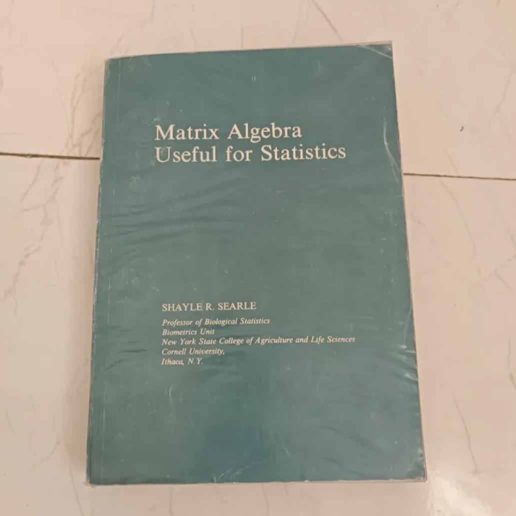 کتاب دانشگاهی انگلیسی ماتریکس آلگبرا
