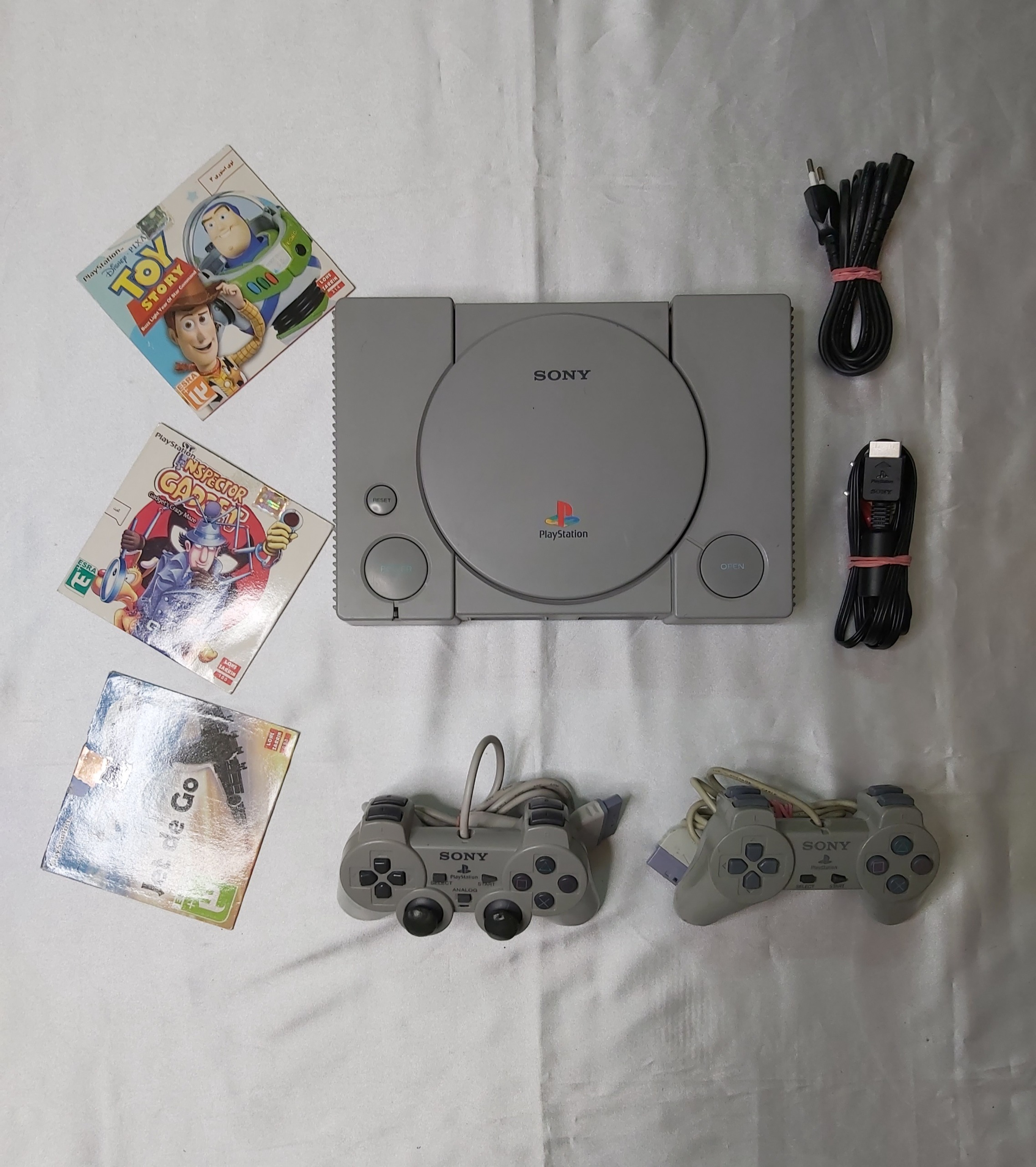 پلی استیشن (ps1)