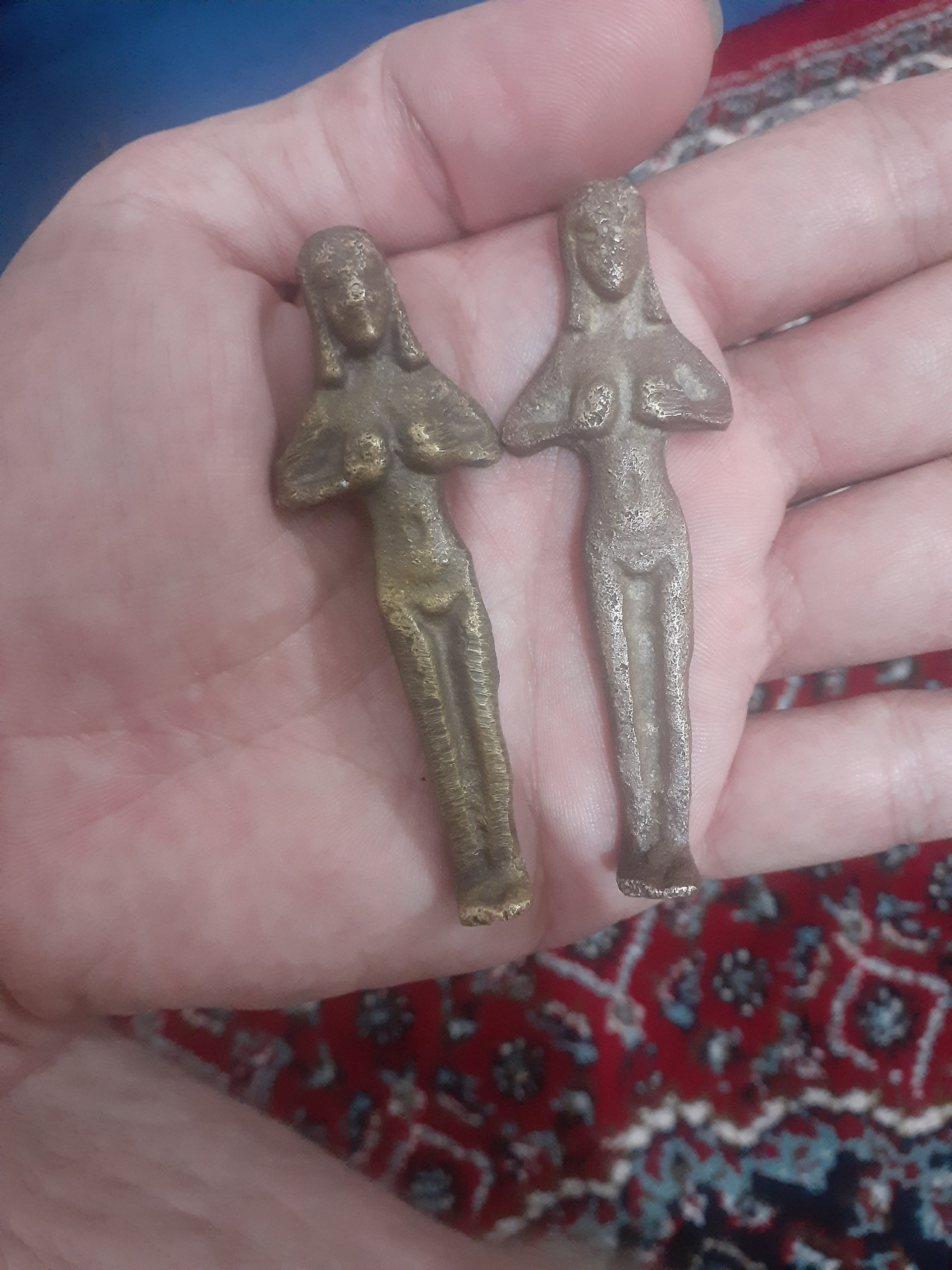 مجسمه قدیمی الاهه