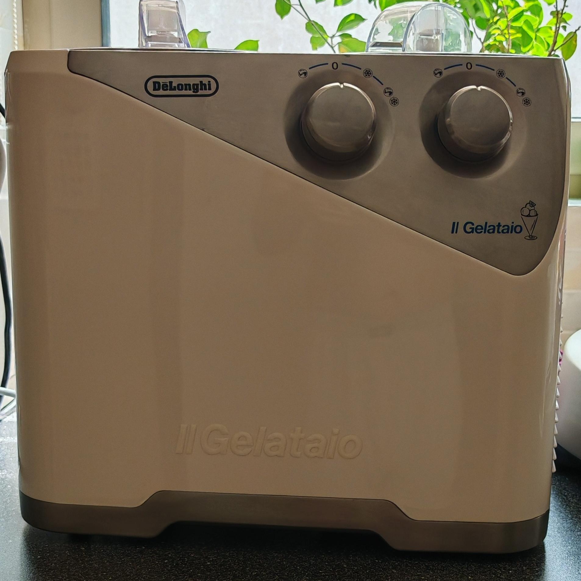 Delongi ICK8000 بستنی ساز