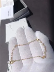 زر
