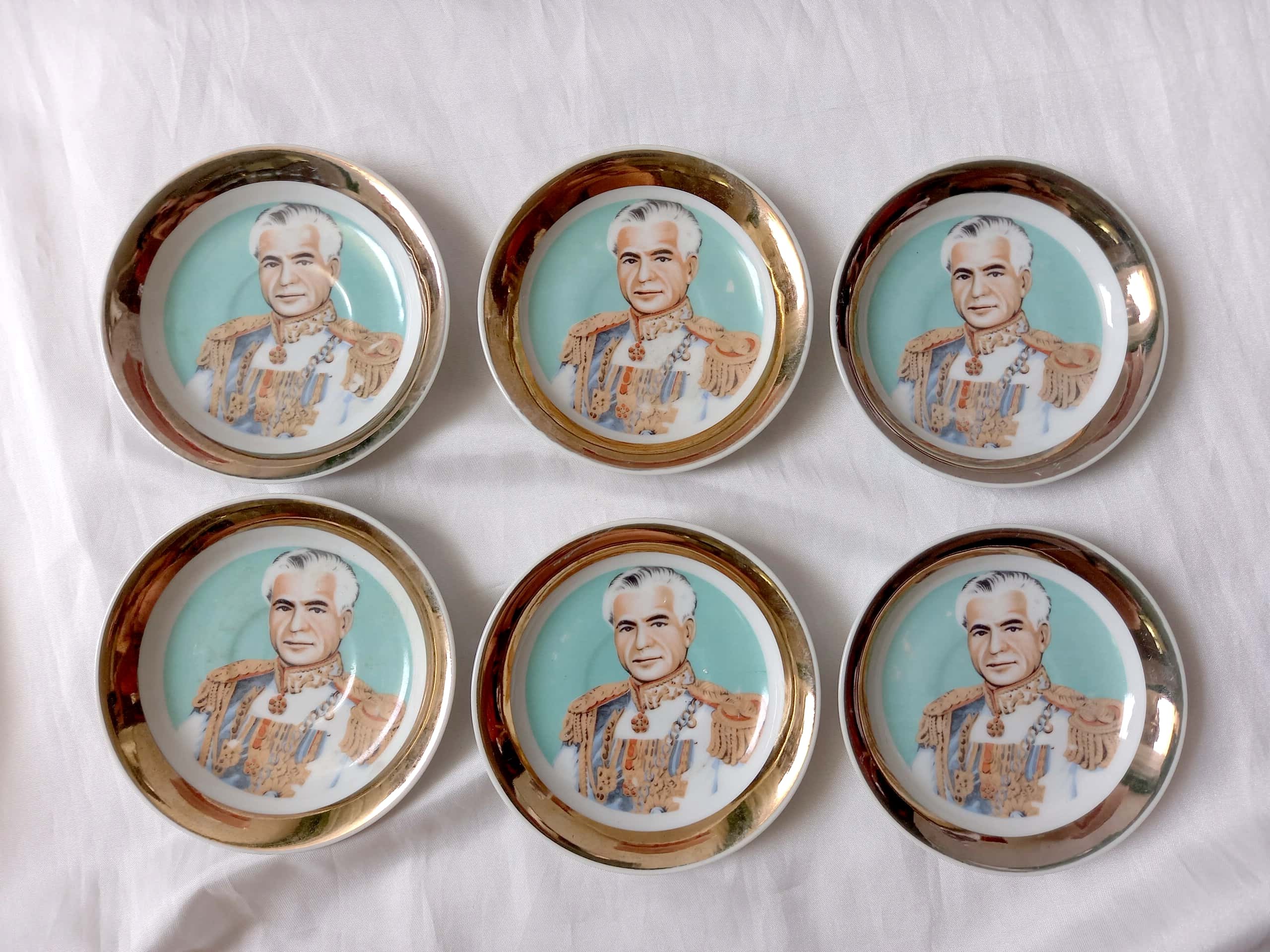 6عدد نعلبکی قدیمی با هم سالم سالم