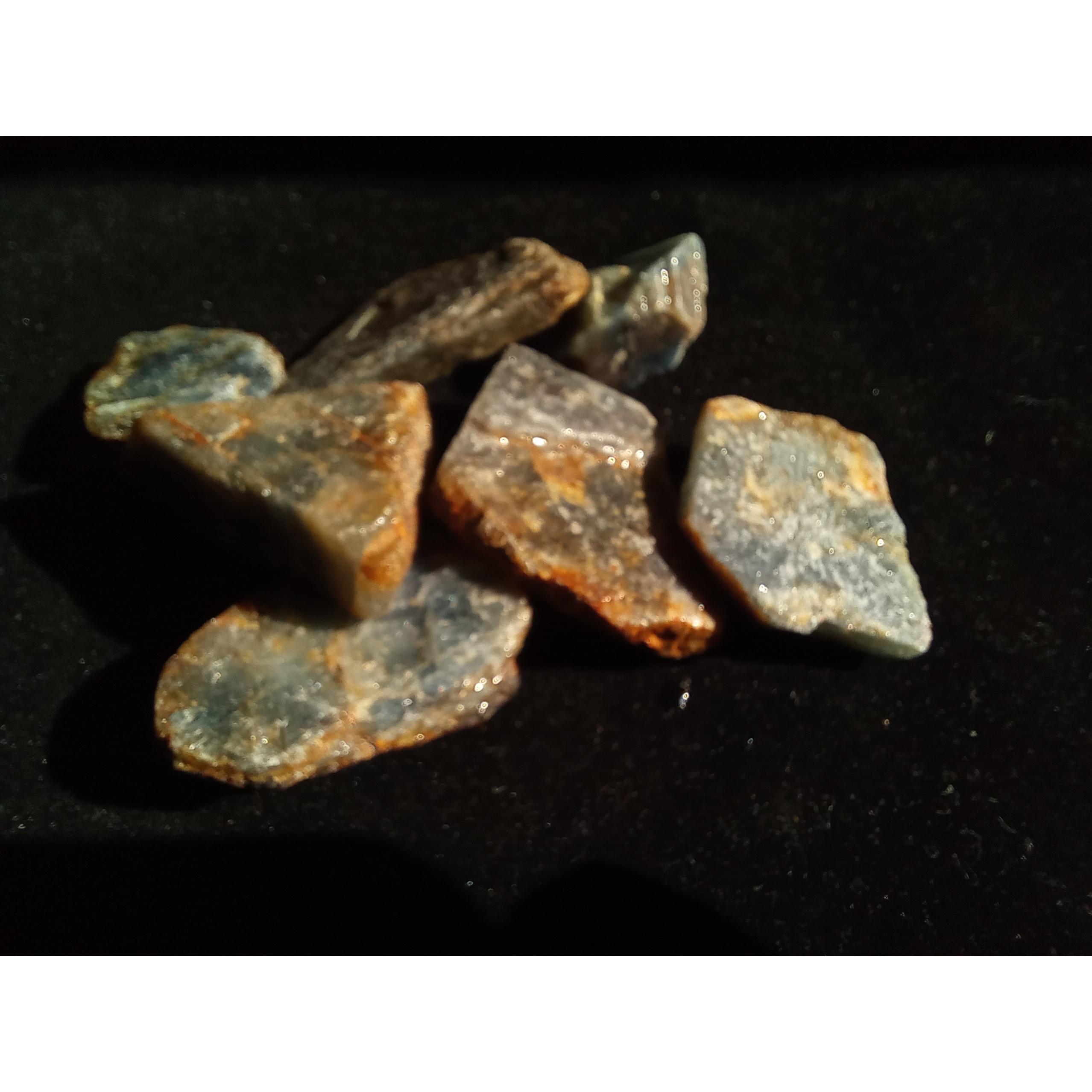 یاقوت کبود راف 118گرم