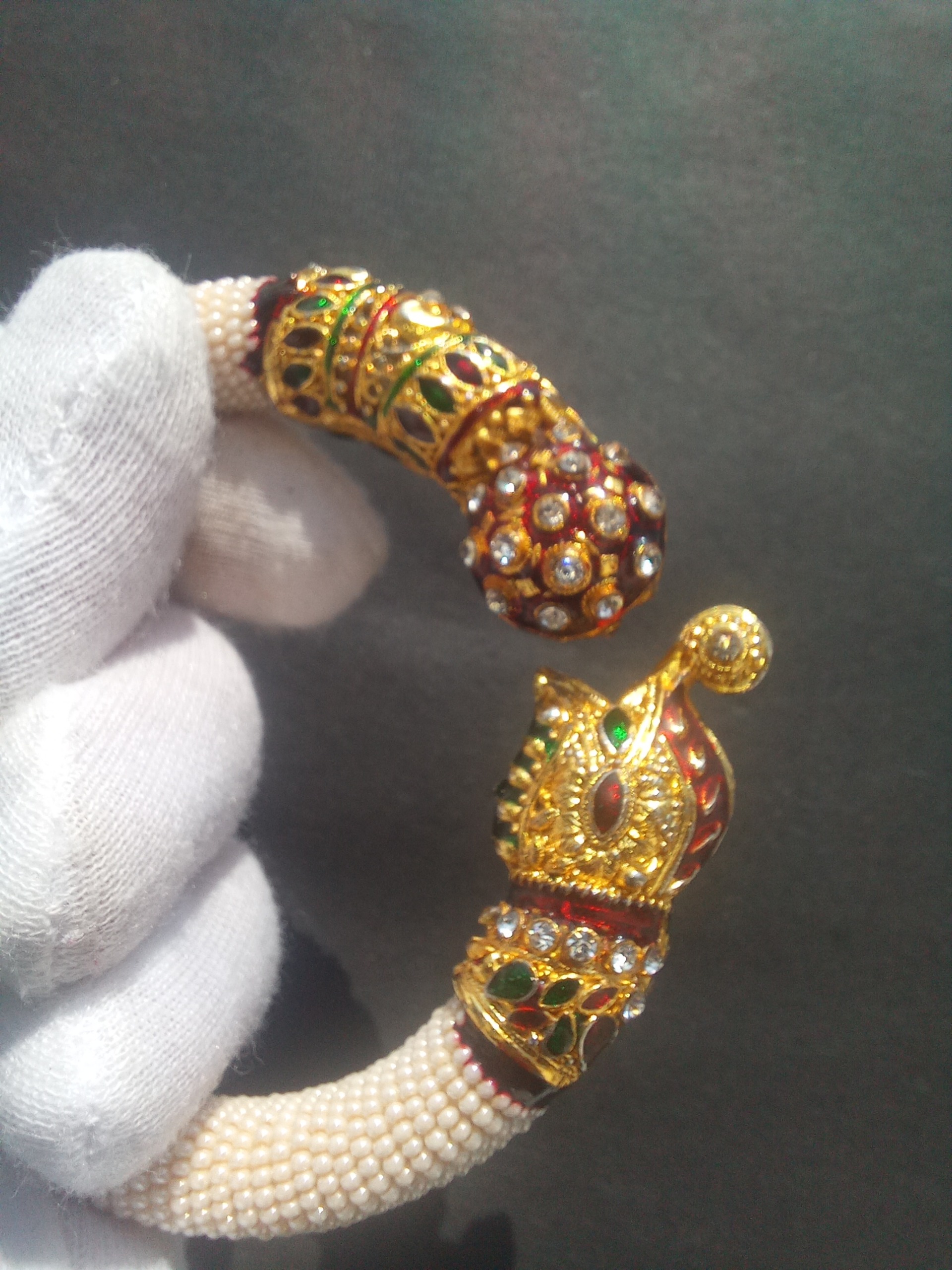 دستبند مینا زیبا