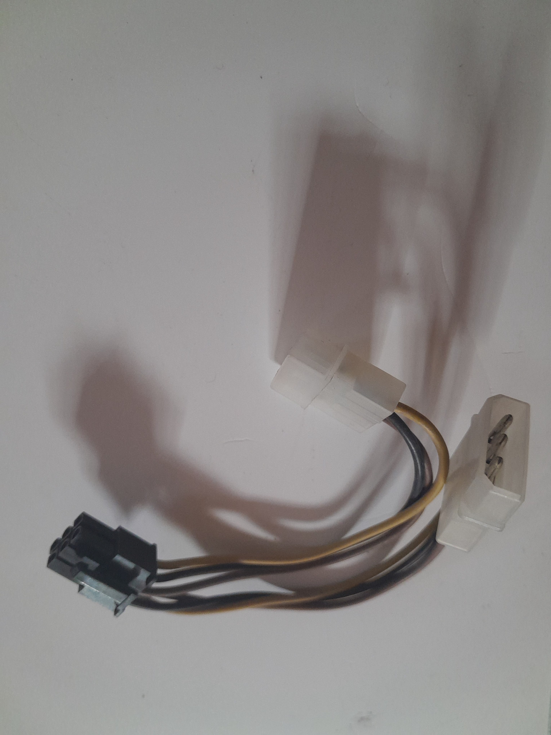 کابل تبدیل برق به 6 پین