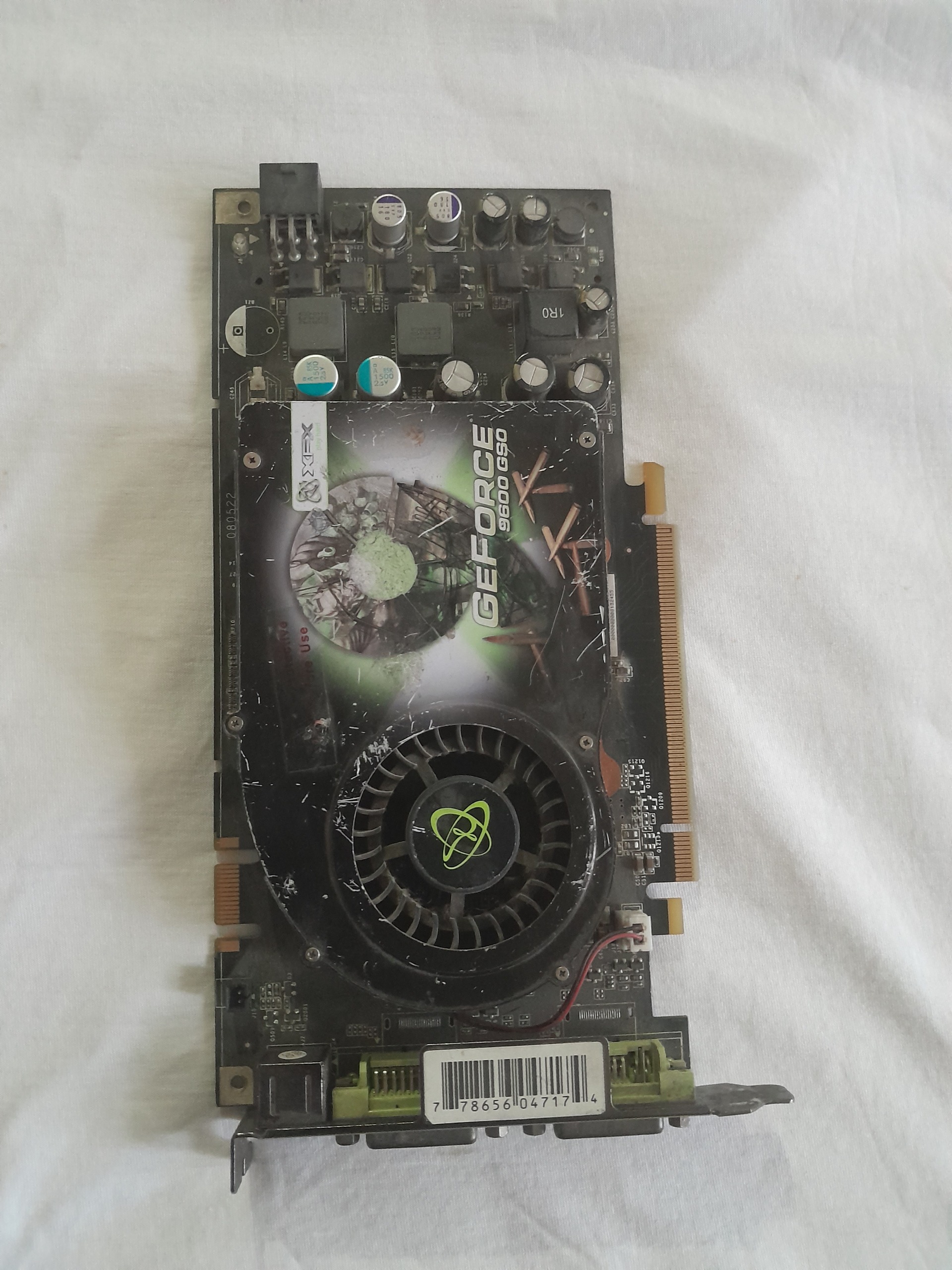 کارت گرافیک جیفورس 9600 معیوب