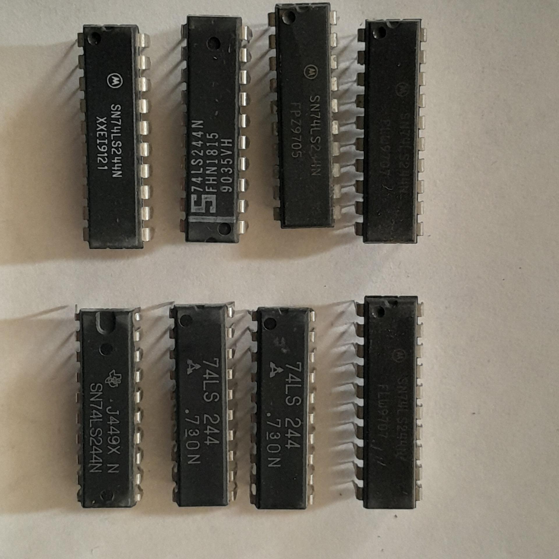 Ic خرچنگی تعداد مدل مختلف