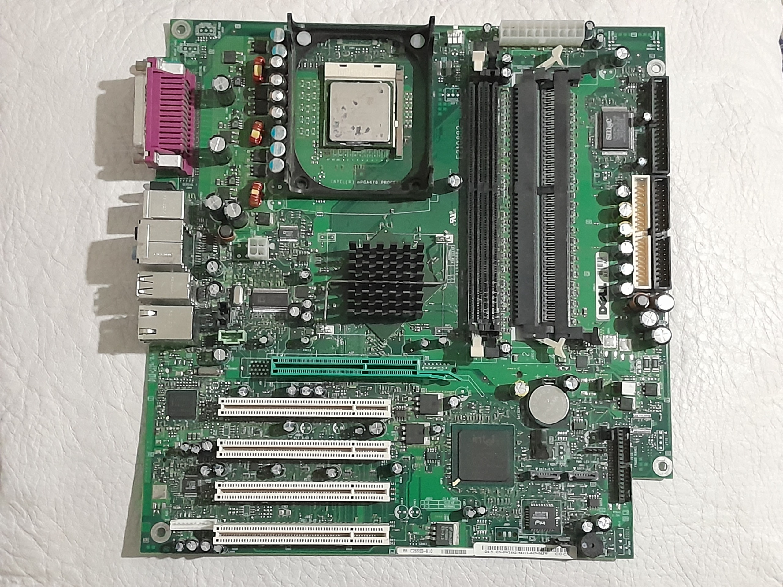 مادربرد 4 اسلاید cpu 2.4 دو هسته ای