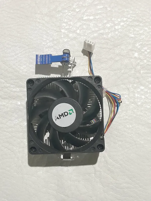 فن AMD مناسب AM3