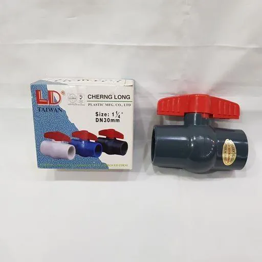 شیر فلکه ی PVC فشار قوی یک و یک چهارم اینچ تایوانی