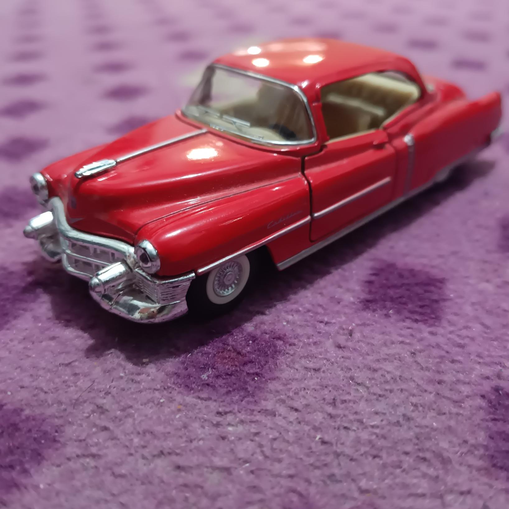 ماکت کادیلاک سری 62