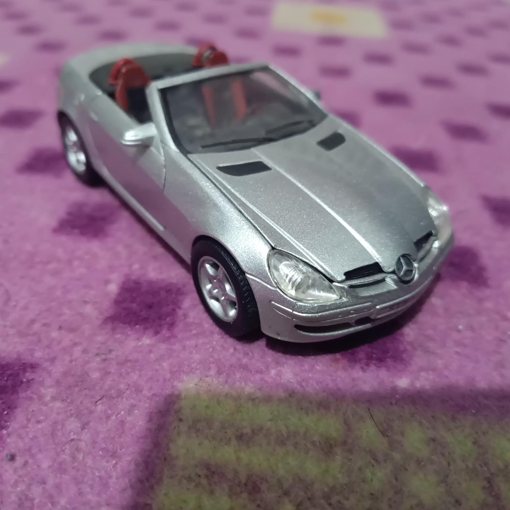 ماکت کمیاب بنز slk سانی ساید