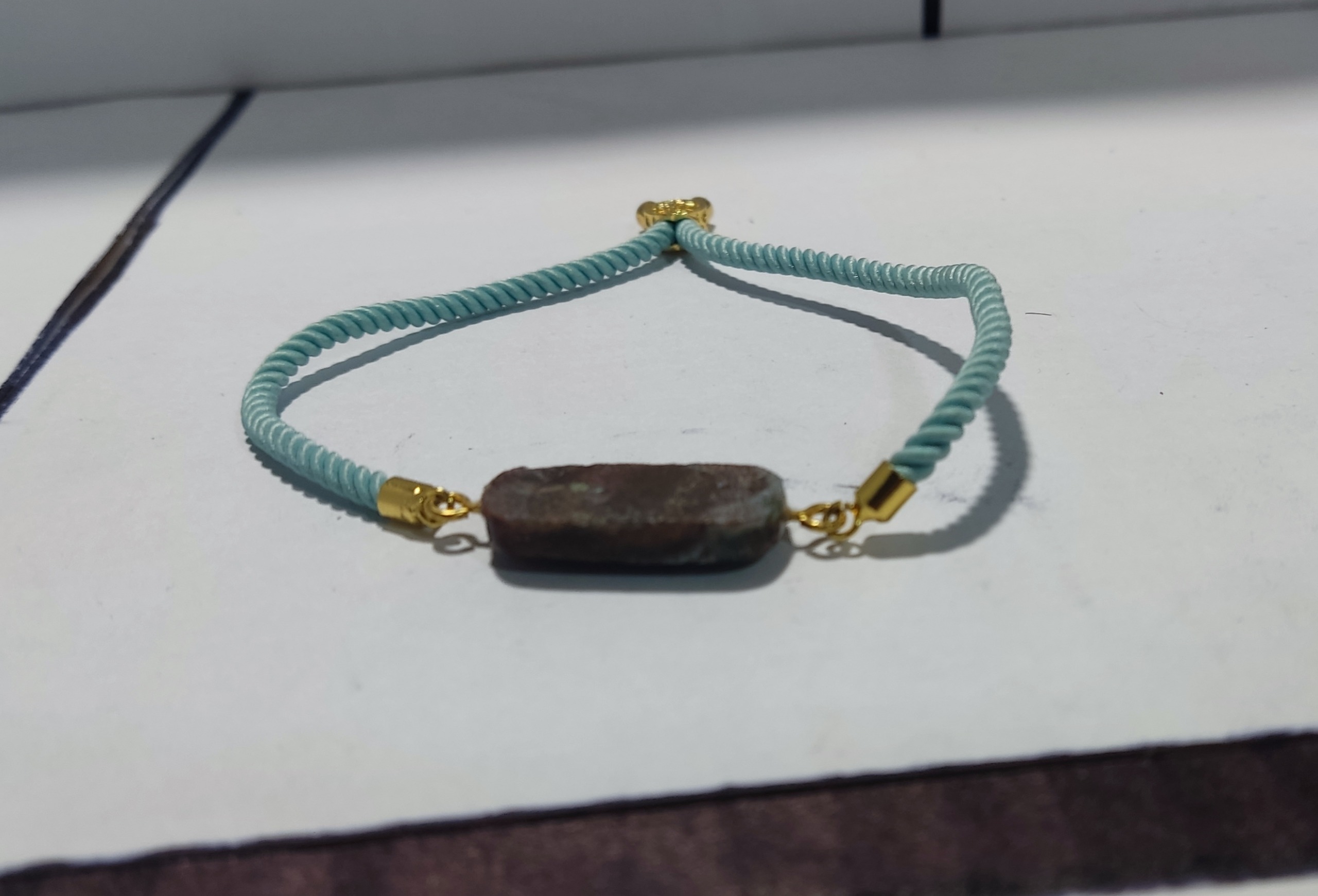 دستبند نخی سنگ یشم