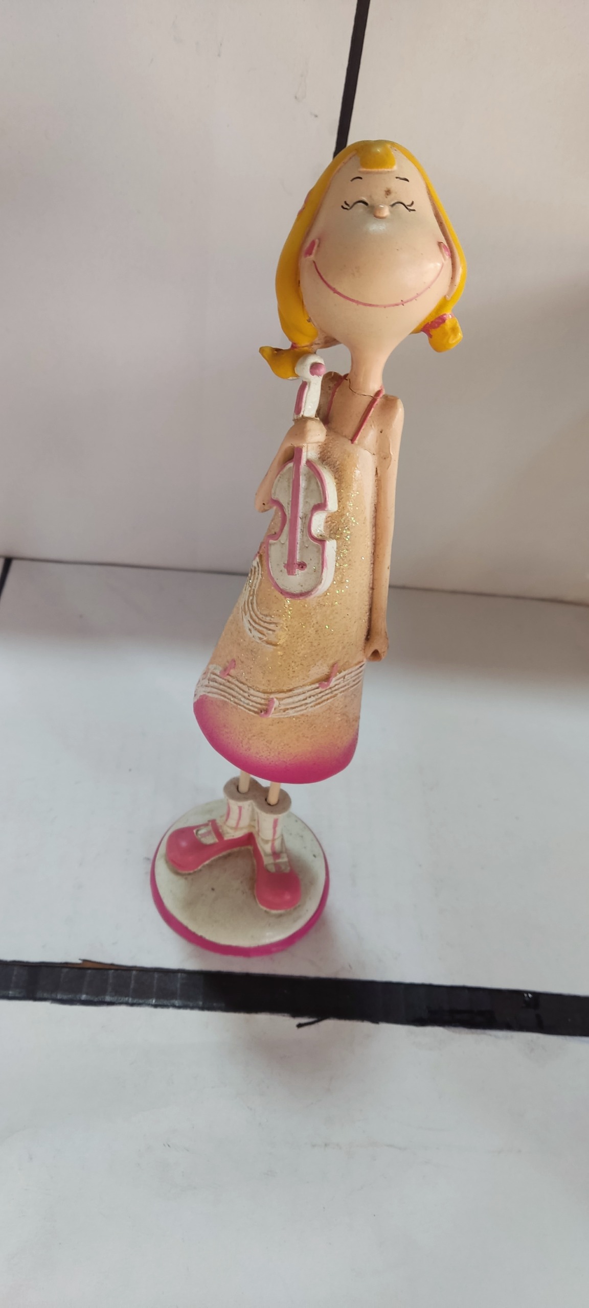 مجسمه جودی ابوت 2022