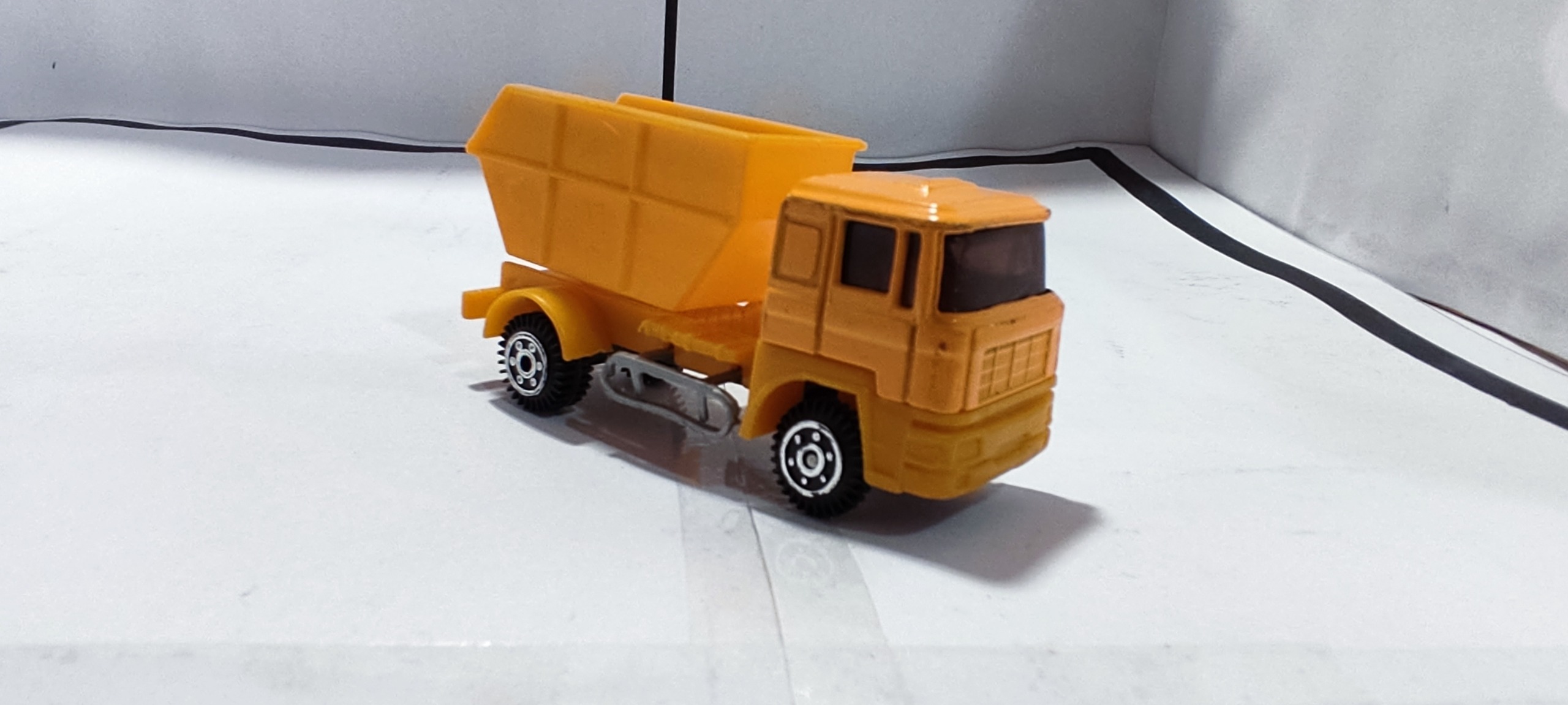 ماشین فلزی کامیون هنگ کنگی