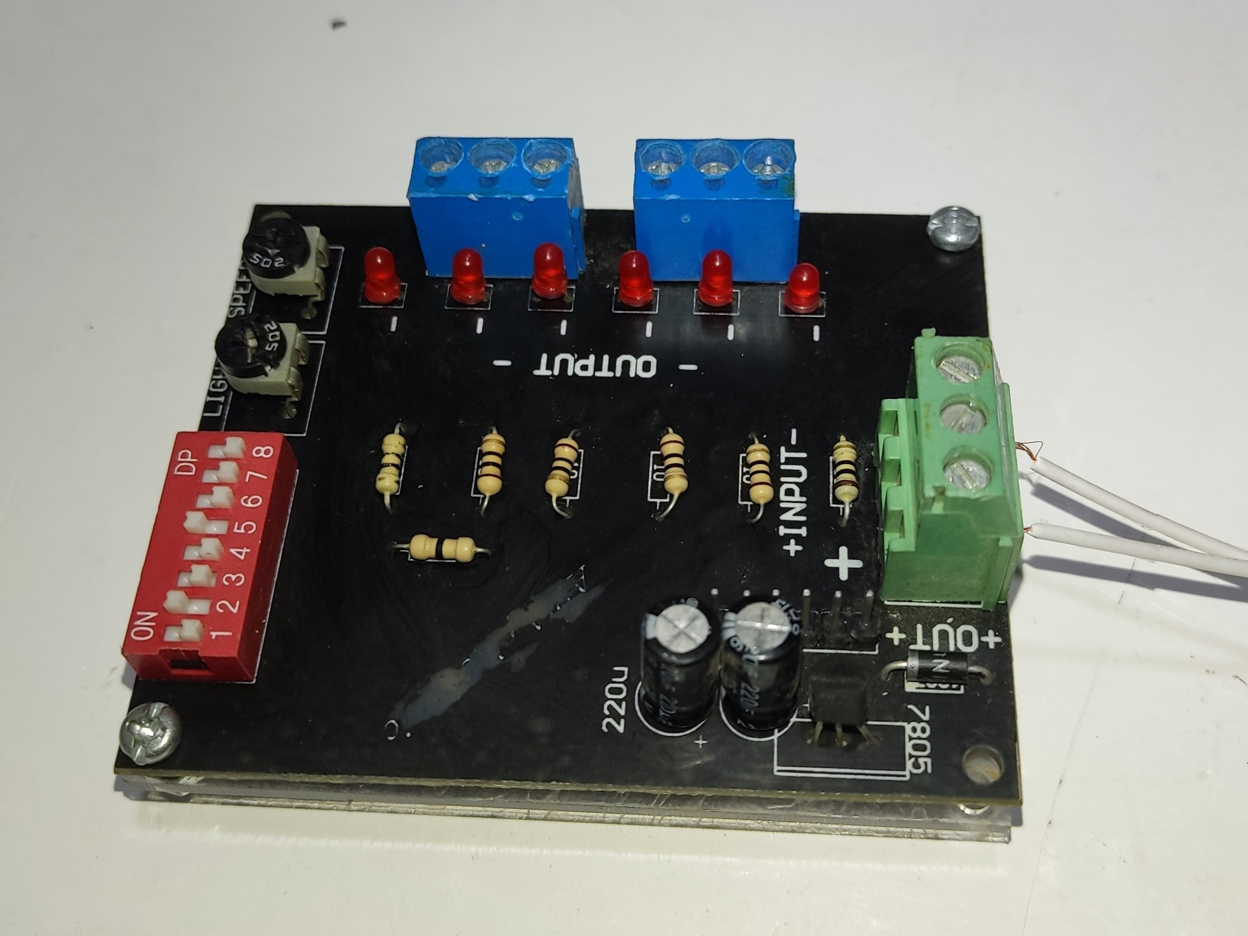 فلاشر تابلو LED شش کاناله