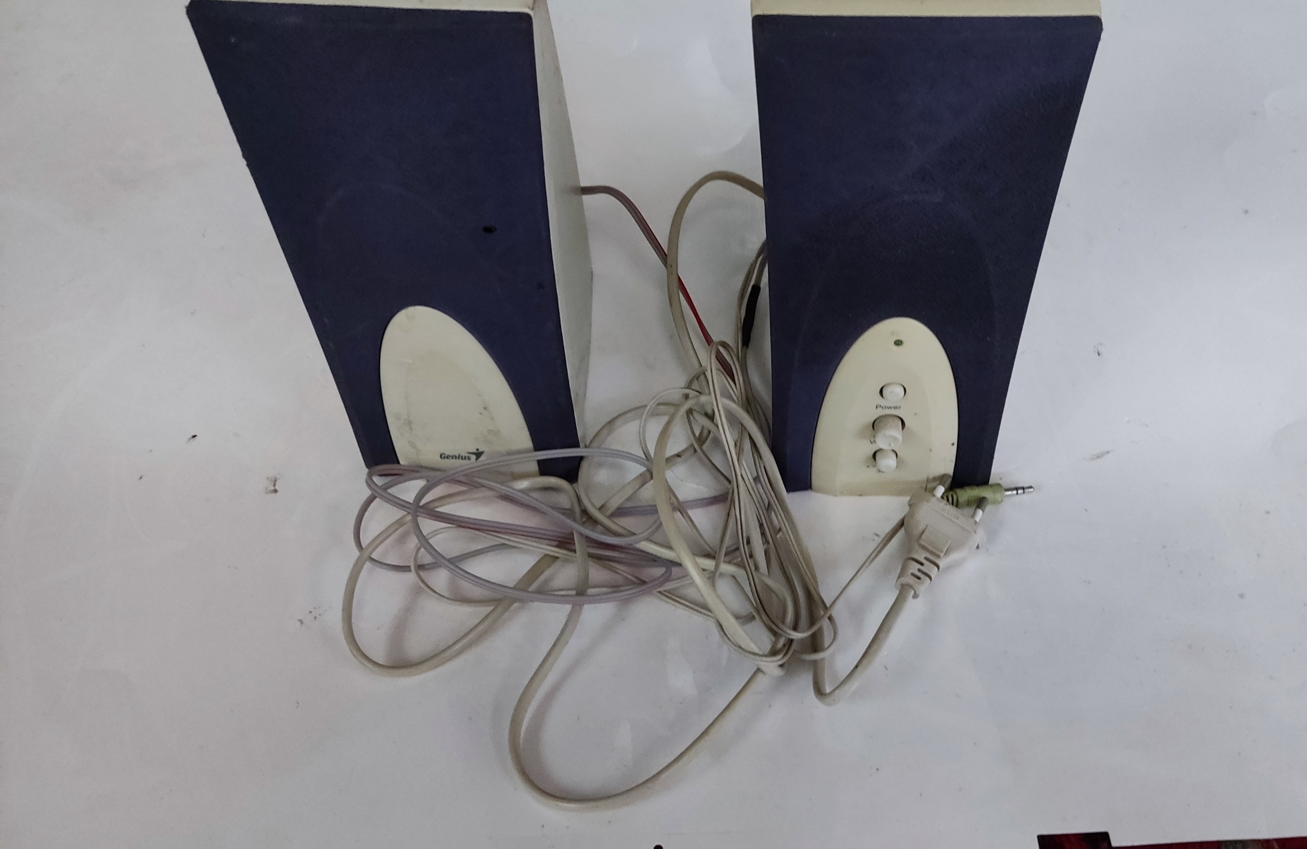 اسپیکر کامپیوتر جنس قدیمی