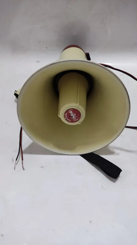 بلندگوی شیپوری قدیمی