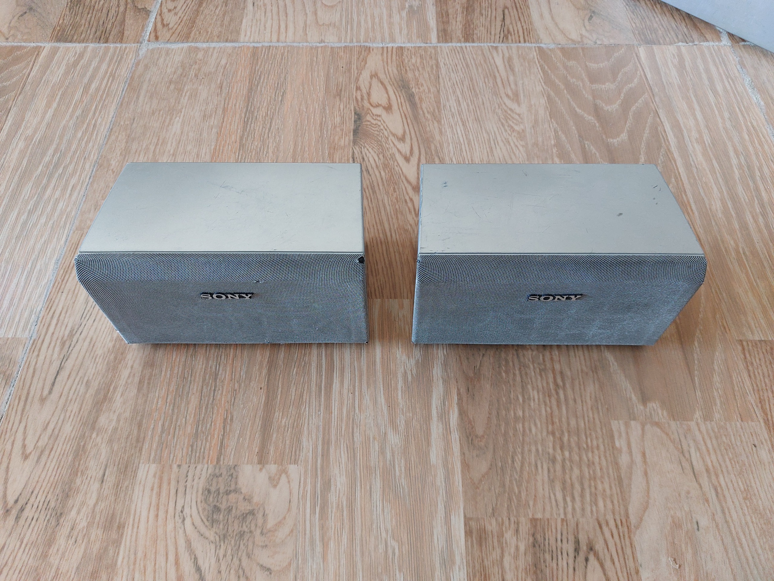 میدرنج سونی مدل SS-RS390