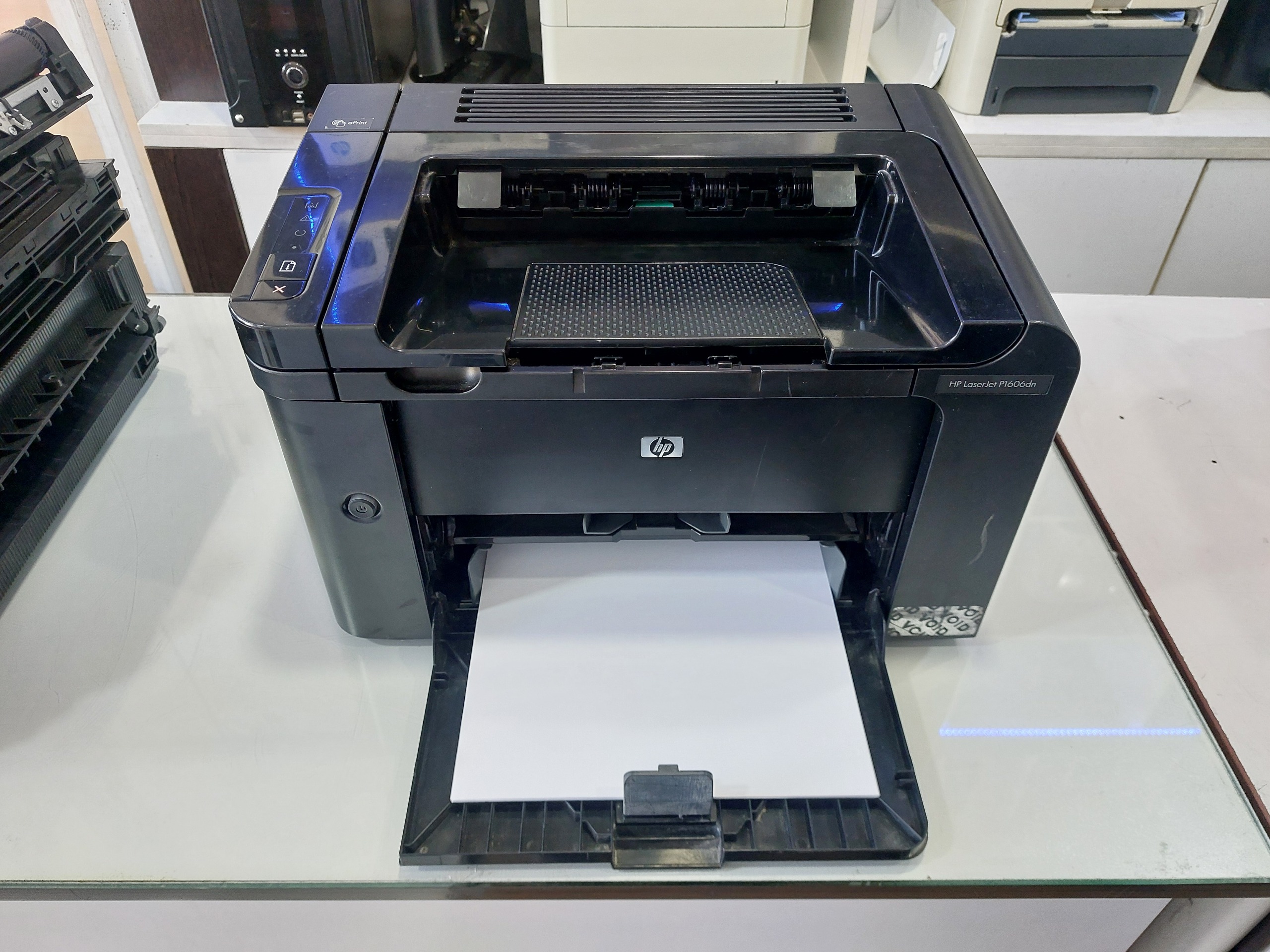 با گارانتی پرینتر hp1606DN