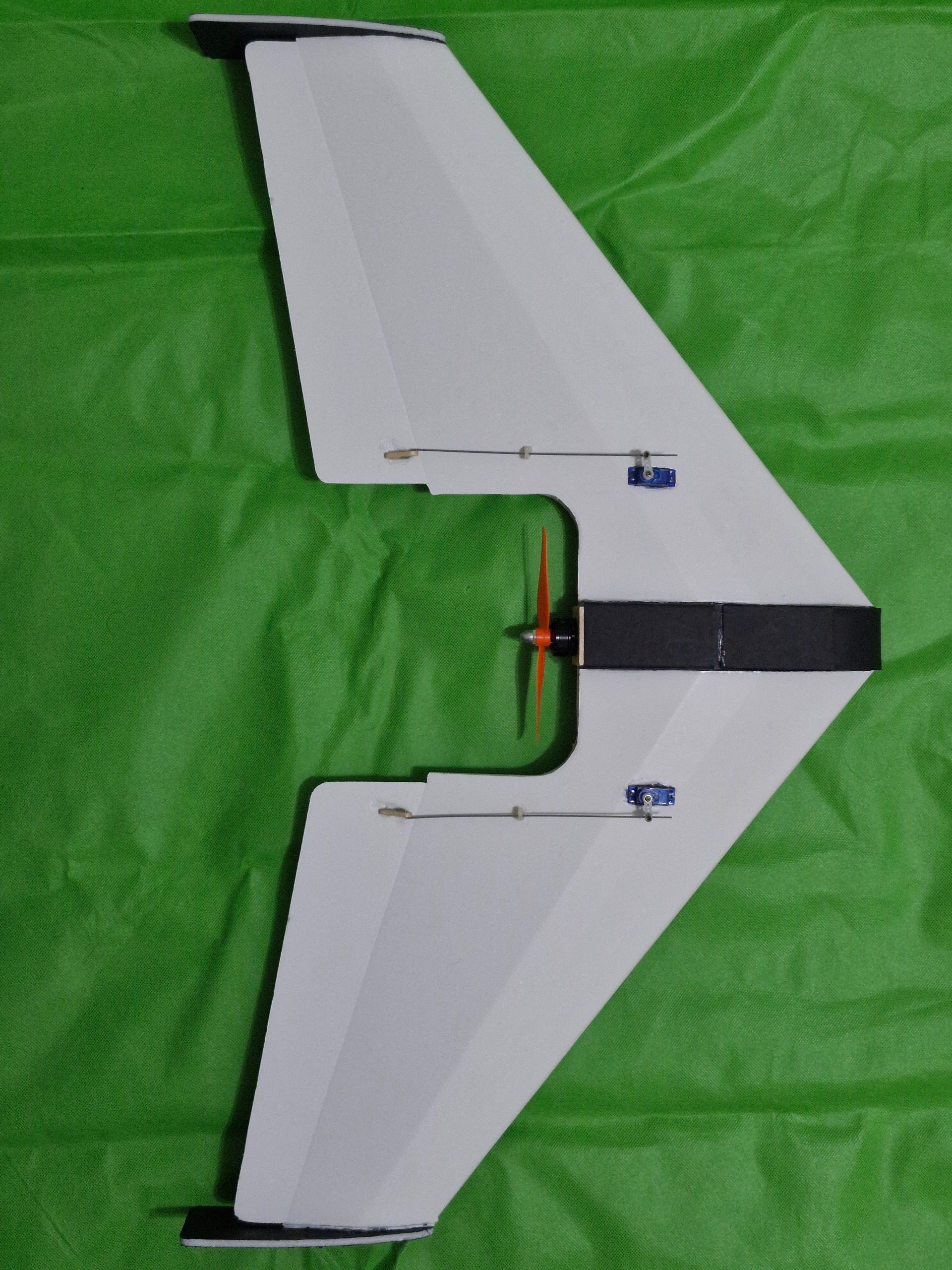 فروش کیت هواپیماکنترلی mini arrow