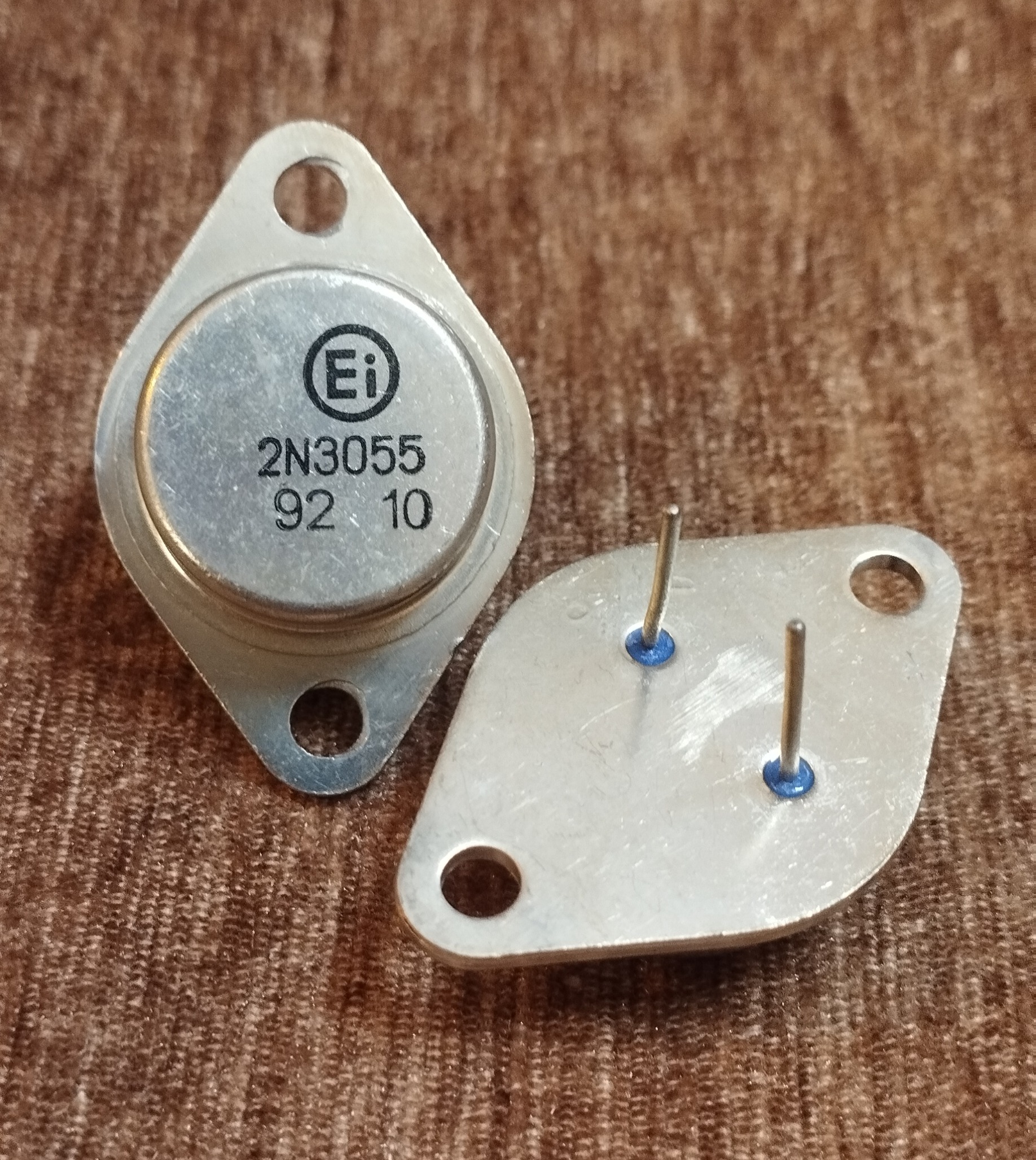 ترانزیستور 2n3055 اورجینال ei