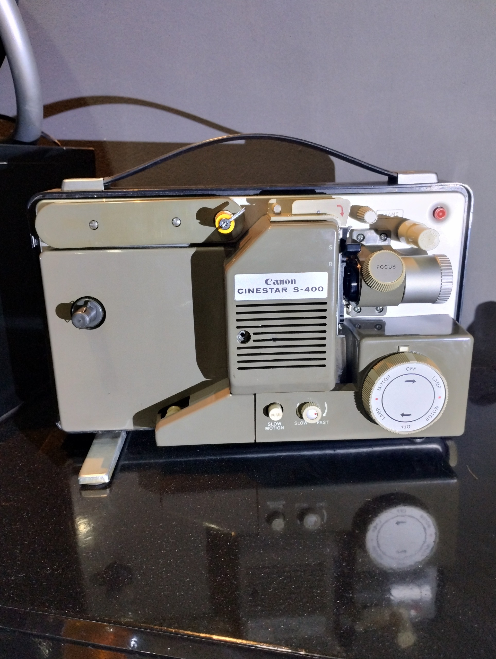 ویدیو پروژکتور کنون CineStar-S400