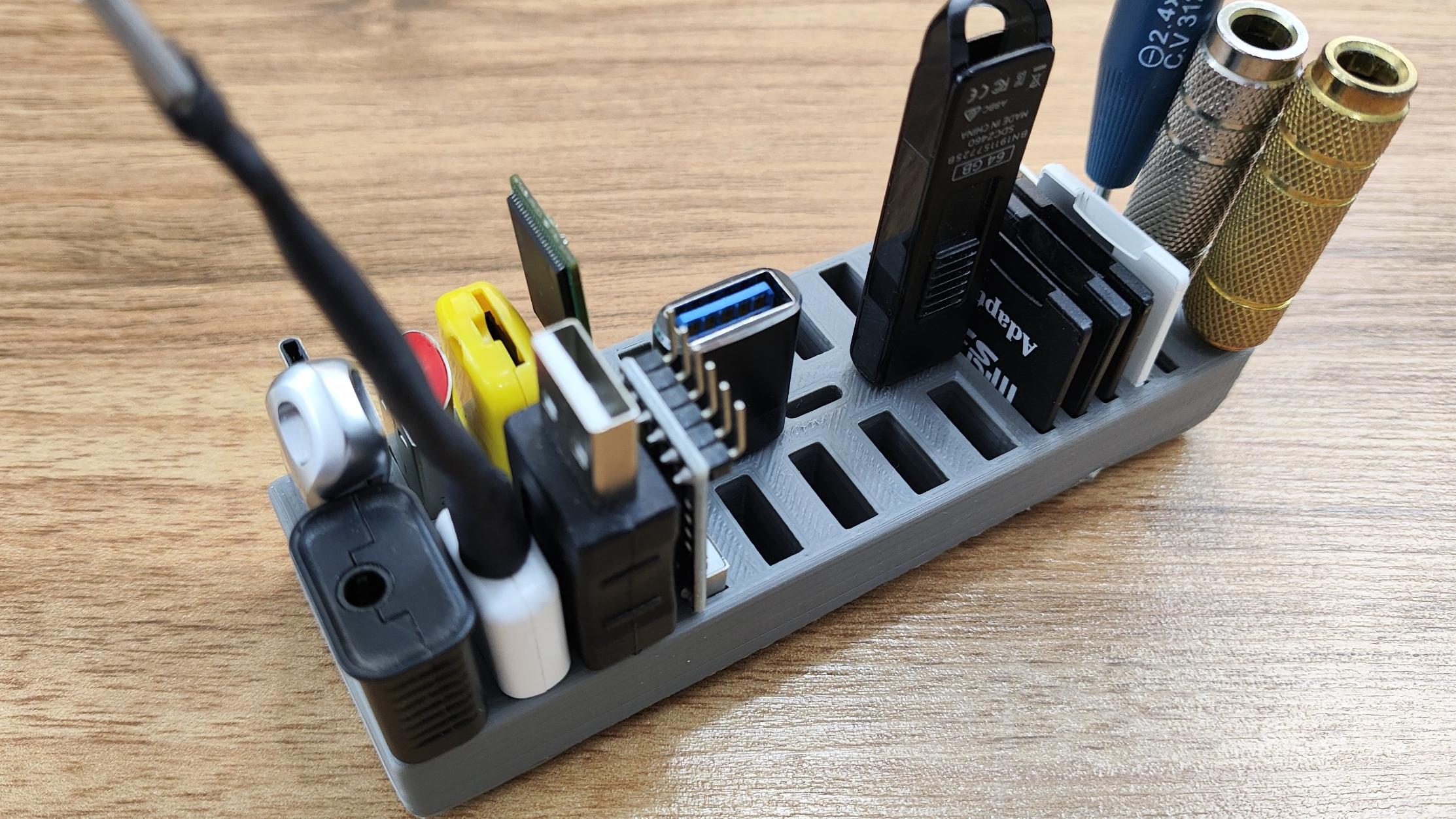 نظم دهنده دسکتاپ USB, Type-C, SimCard