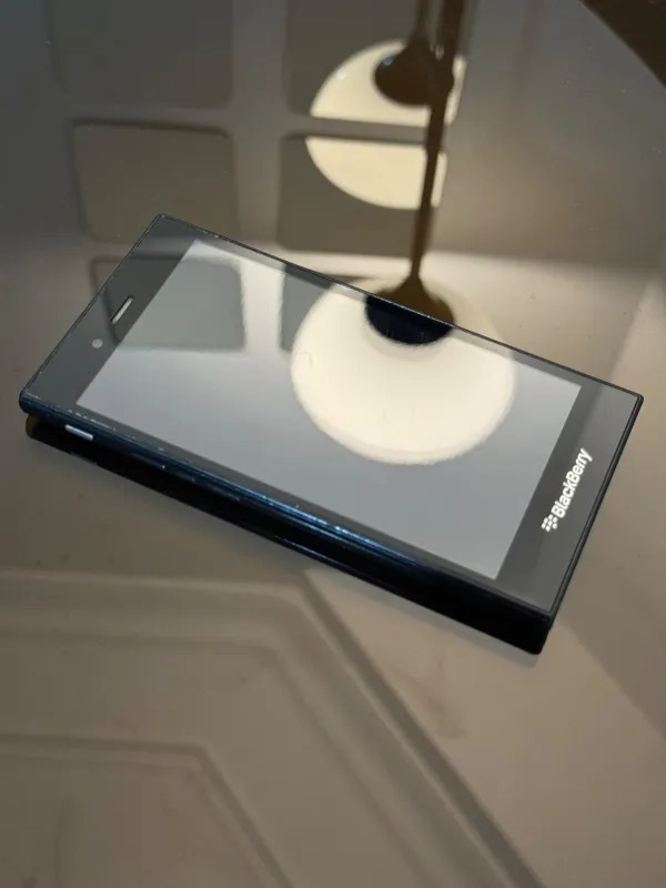 موبایل BlackBerry Z3