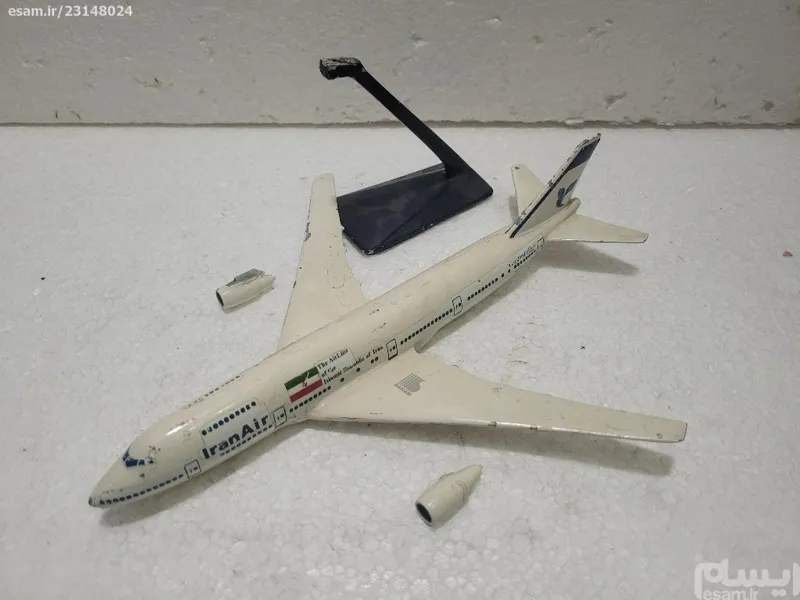 ماکت آلومینیومی هواپیما B747 ایران ایر کد 83