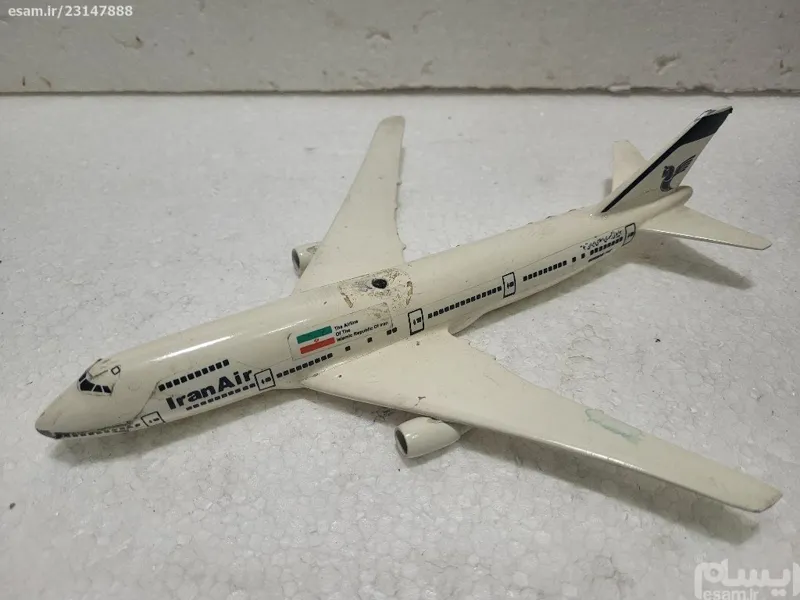 ماکت آلومینیومی هواپیما B747 ایران ایر ردیف 82