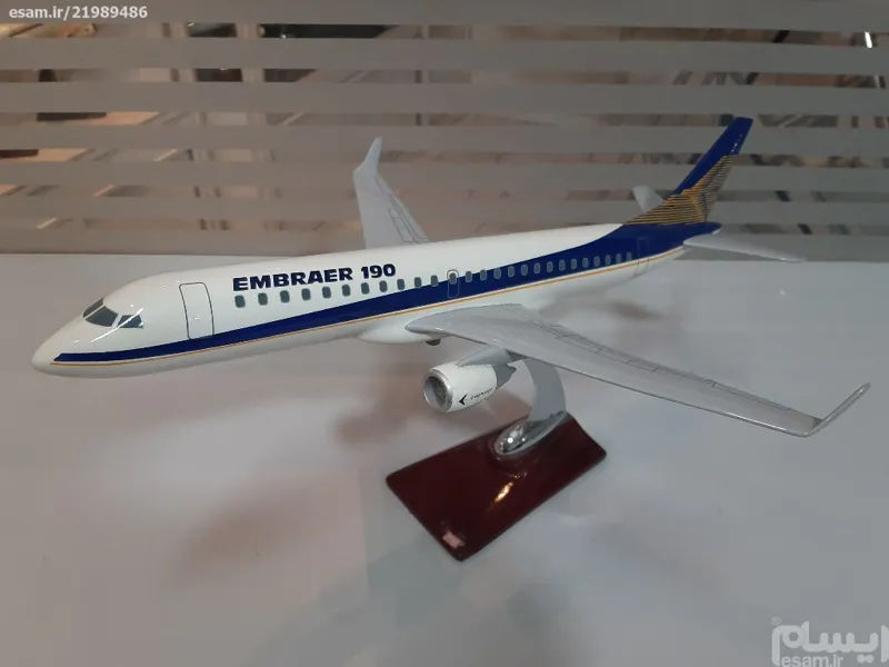 ماکت هواپیما امبرائر 190 کد 3456