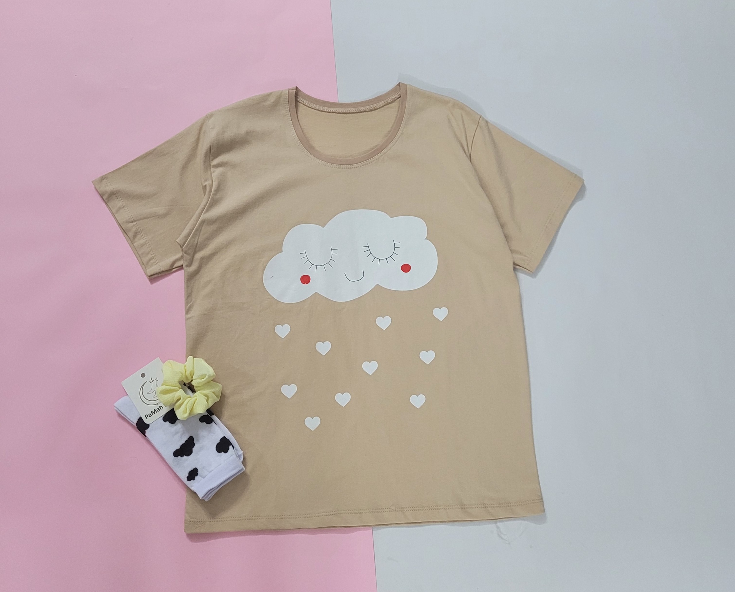 تیشرت ابر به همراه جوراب و کش مو