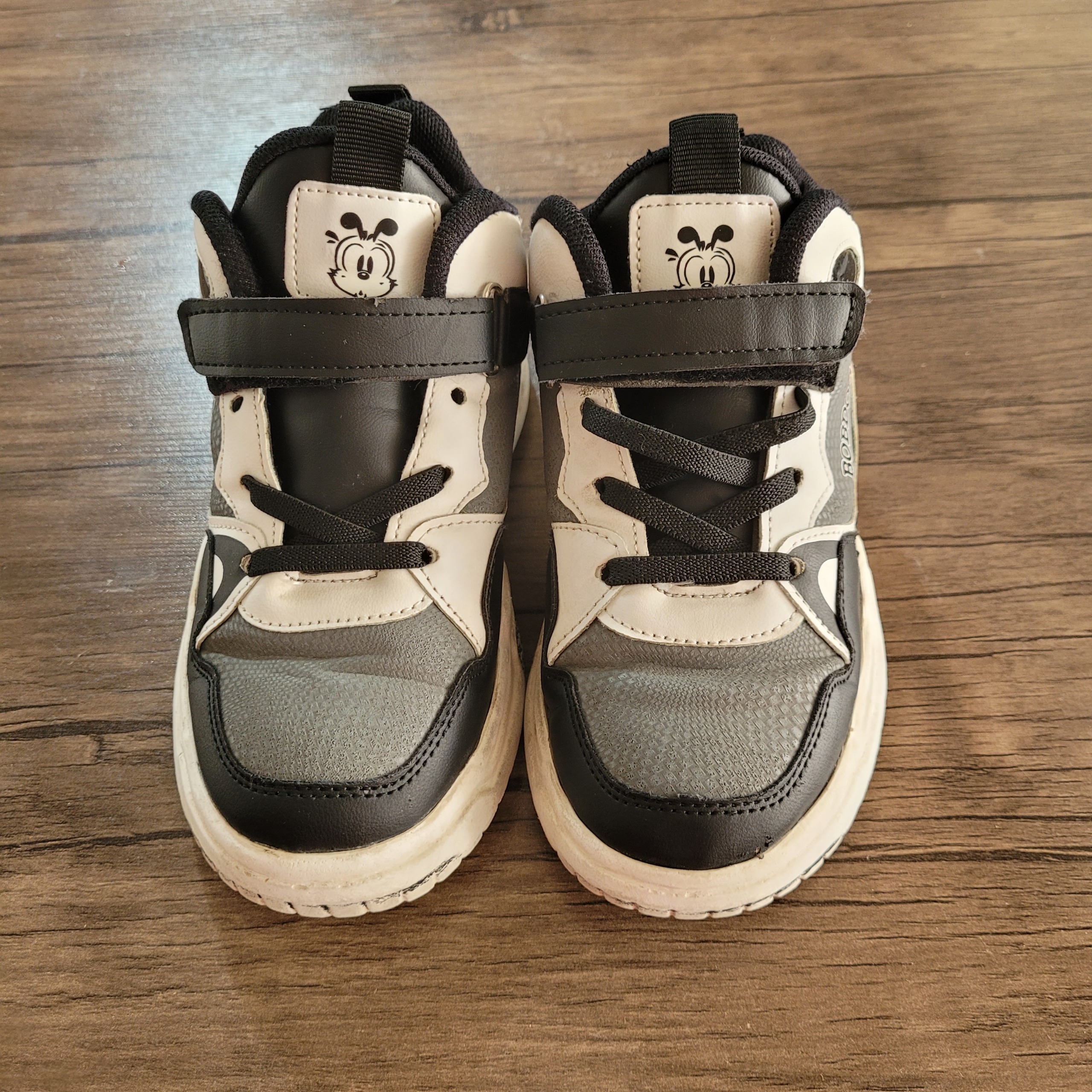 کفش اسپرت بچگانه سایز 31