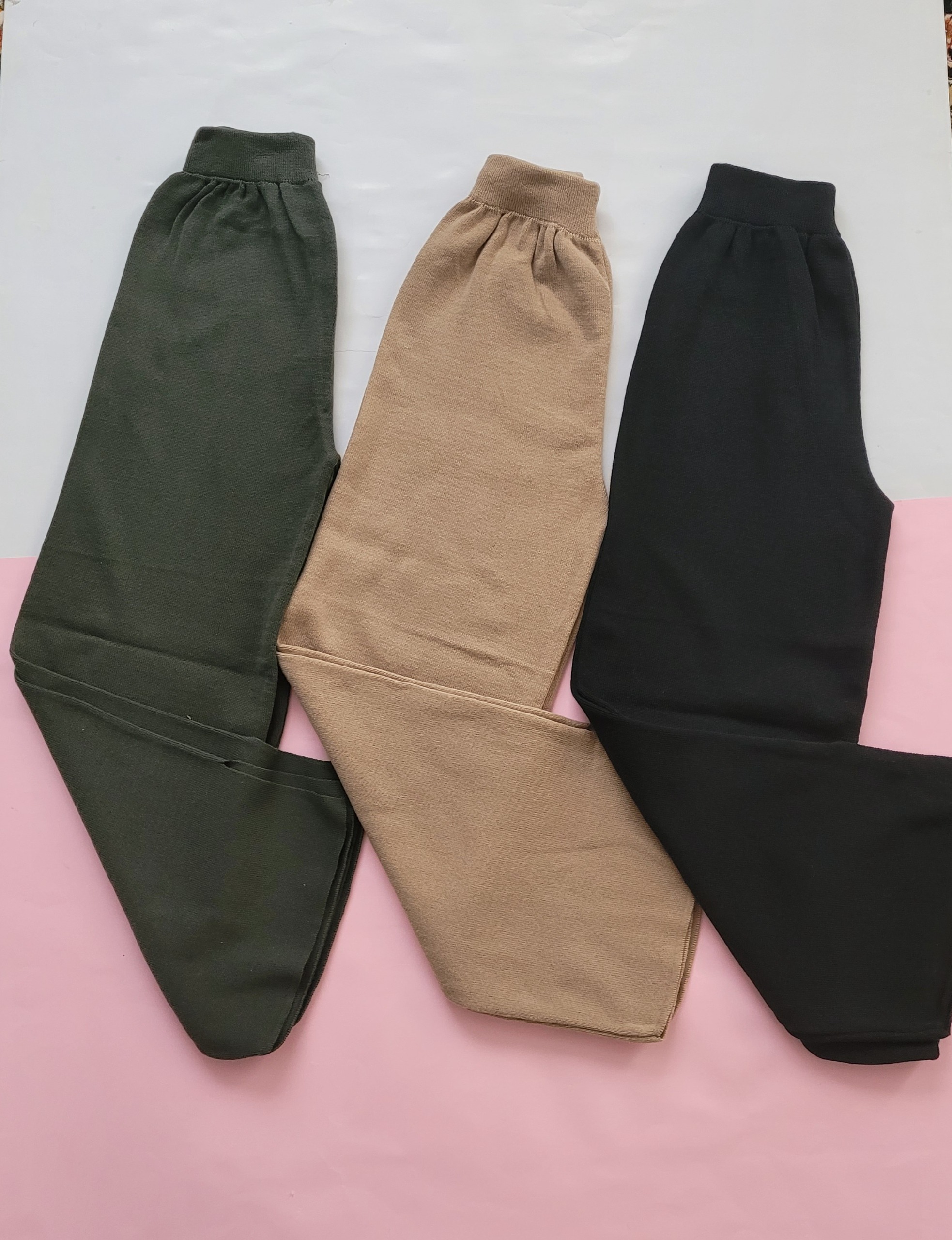 شلوار بافت اکرولیک