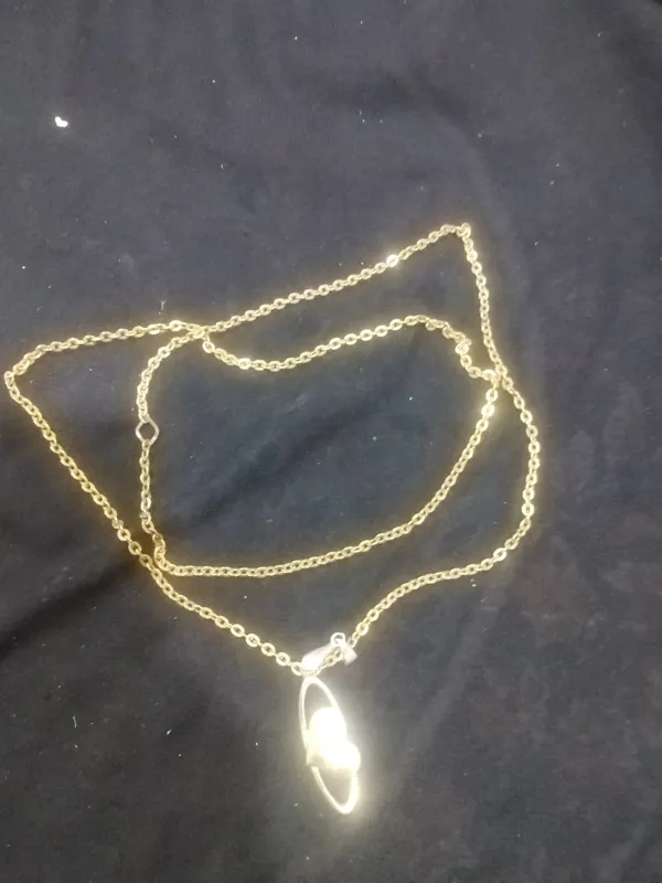 گردن بند قلبی زیبابازنجیرمحکم وزیبا