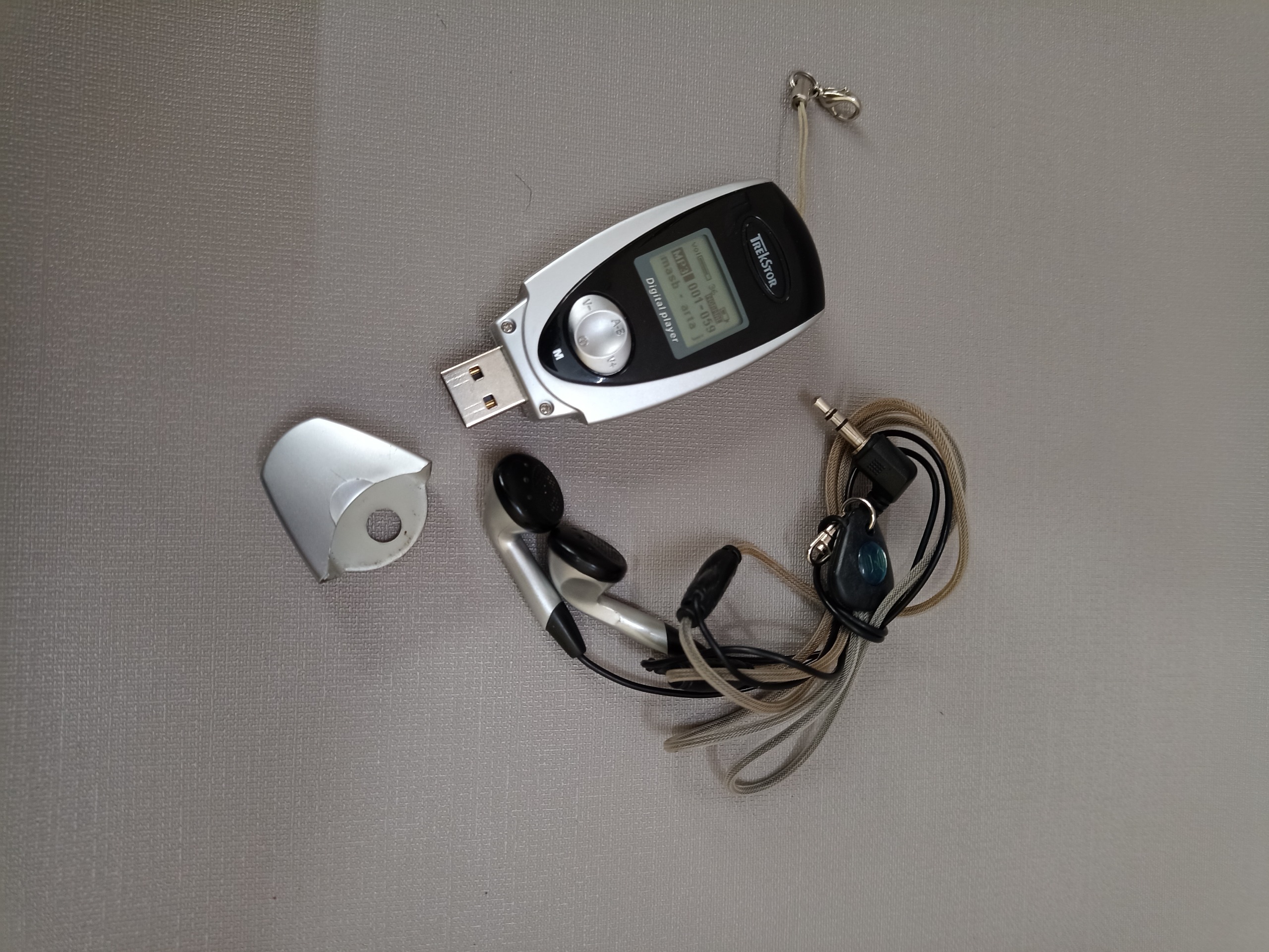 پلیر mp3 با هدفون