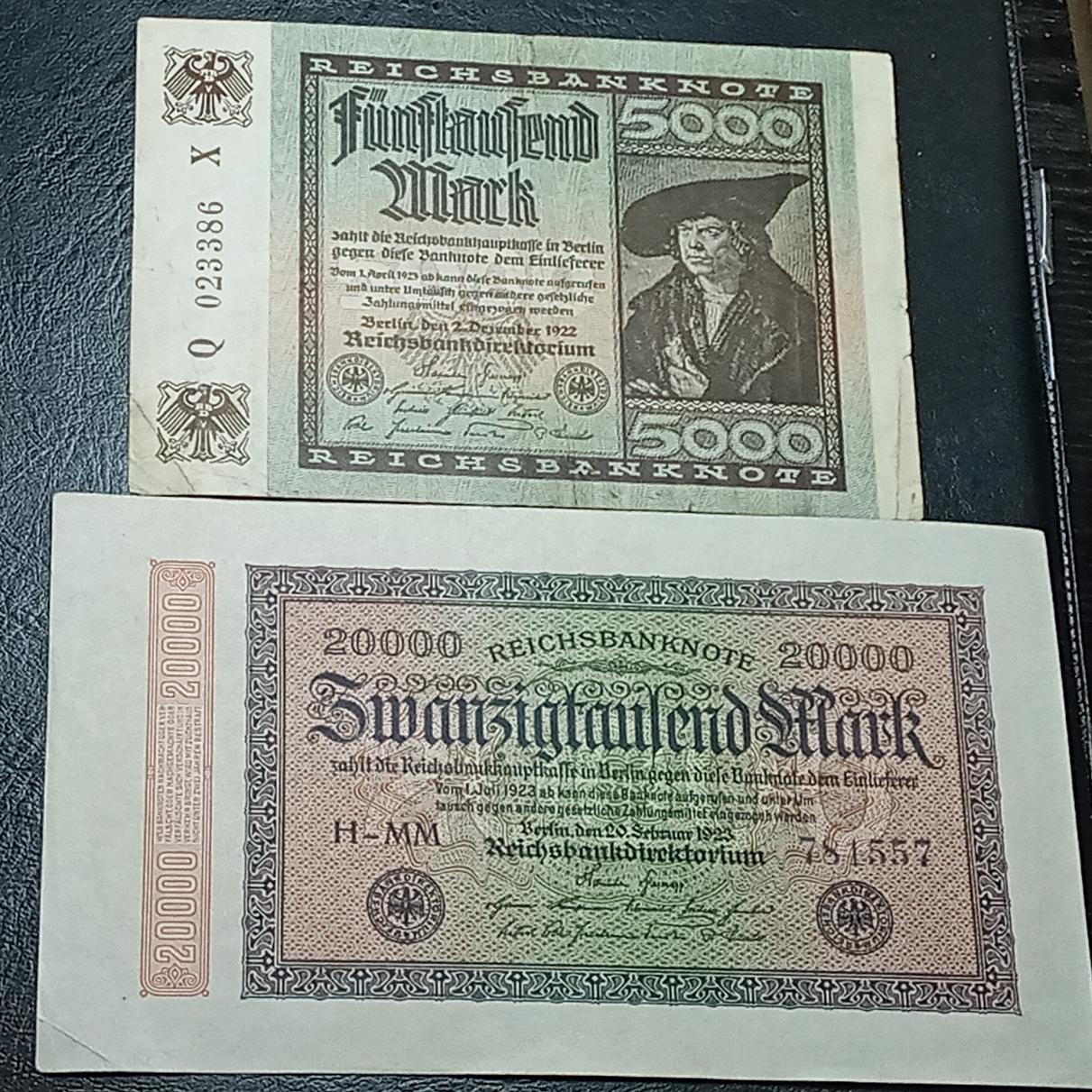 اسکناس ها 50000 مارک المان و 10000