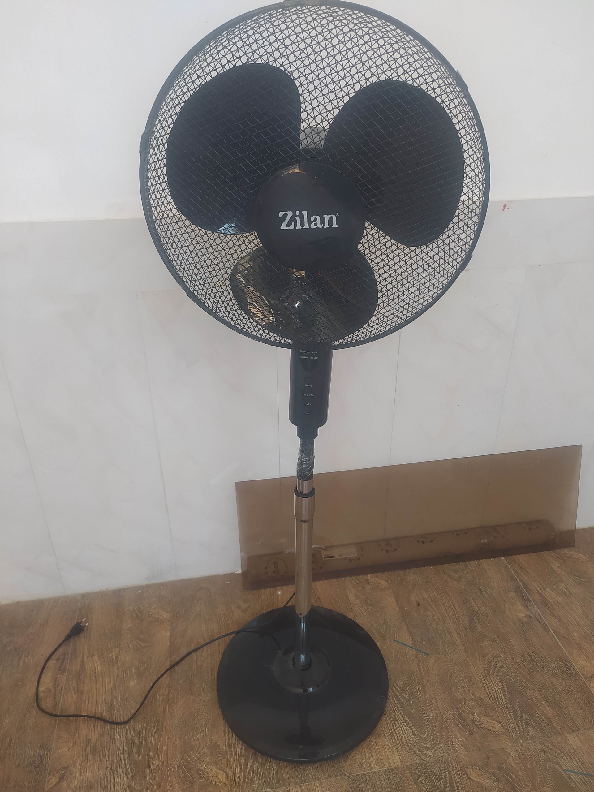پنکه زیلان باد قوی تایمر دار دیجیتالی